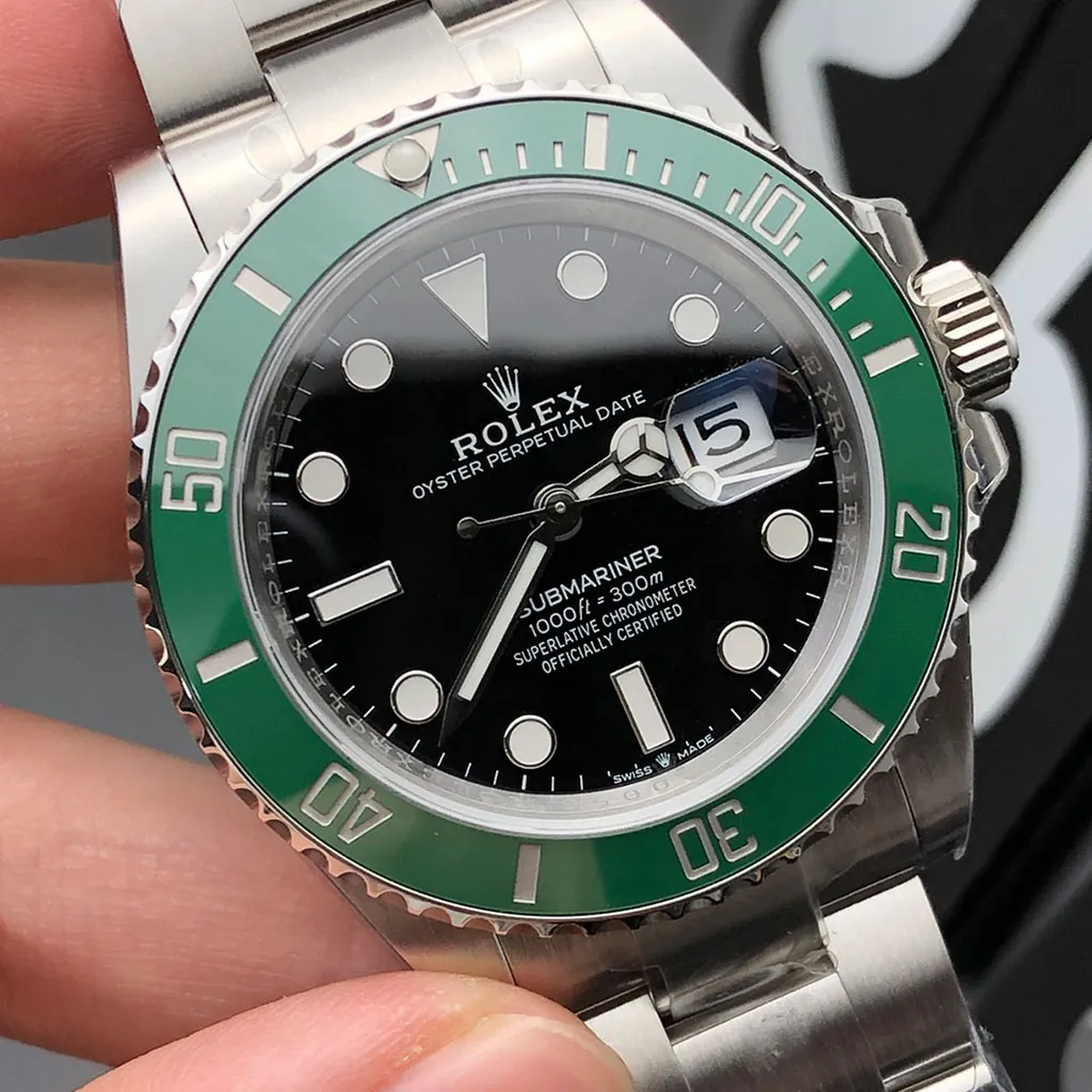 Rolex-Submariner-126610LV-Super-Clone-Watch-41mm-Black-Dial-Green-Ceramic-Bezel-Dial-Detail-2