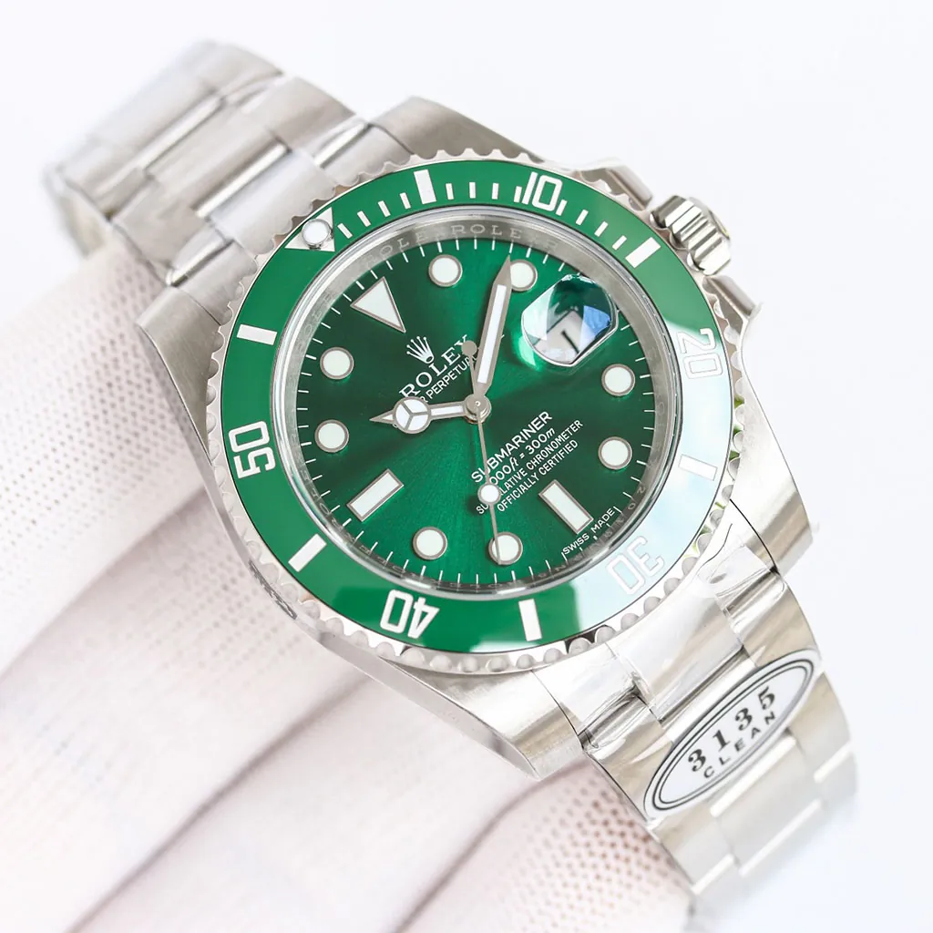 Rolex-Submariner-116610LV-Super-Clone-Watch-40mm-Green-Dial-Green-Ceramic-Bezel-Front-View-2