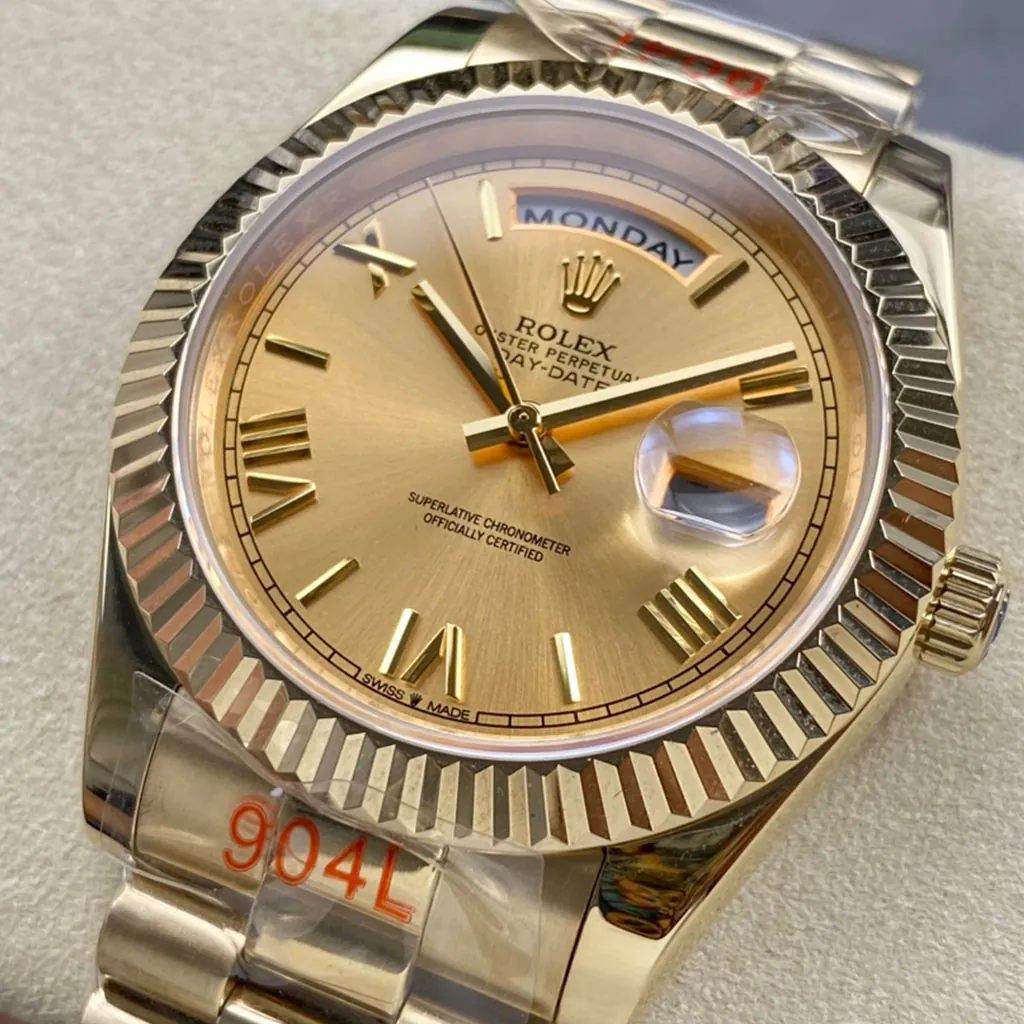 Rolex-Day-Date-M228238-0006-Super-Clone-Watch-40mm-Champagne-Dial-Fluted-Bezel-President-Bracelet-Dial-Detail-1
