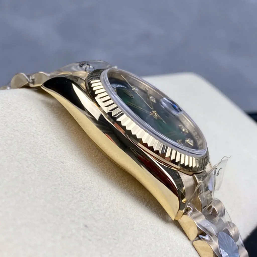 Rolex-Day-Date-M128238-0069-Super-Clone-Watch-36mm-Green-Gradient-Diamond-Dial-Left-Side-View