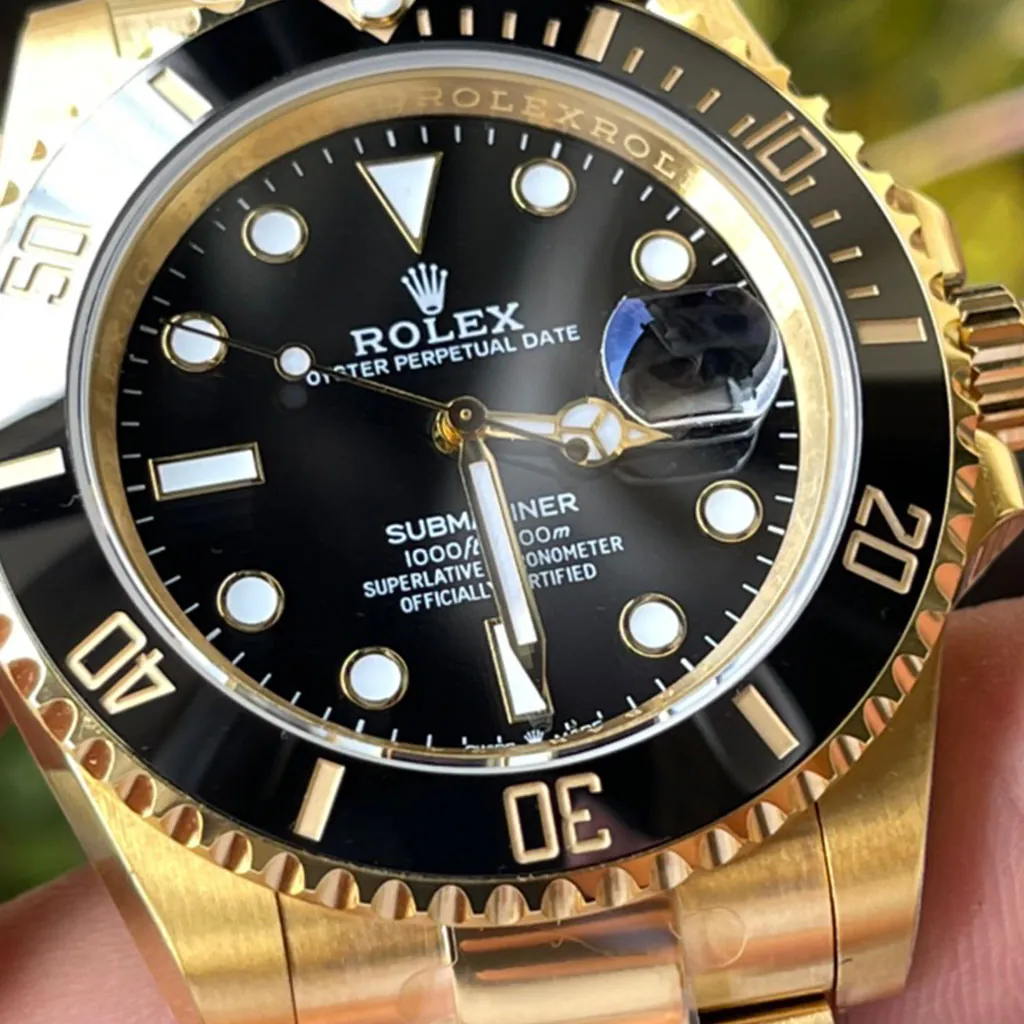 Rolex-Submariner-126618LN-Replica-Watch-41mm-Black-Dial-Gold-Tone-Ceramic-Bezel-Dial-Detail-1