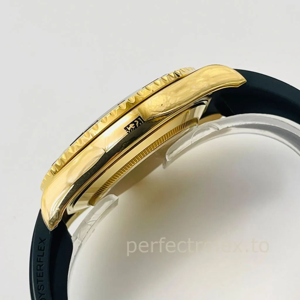 Rolex-Yacht-Master-226658-Super-Clone-42mm-Black-Dial-Gold-Case-Oysterflex-Luxury-Sports-Watch-Left-Side-View