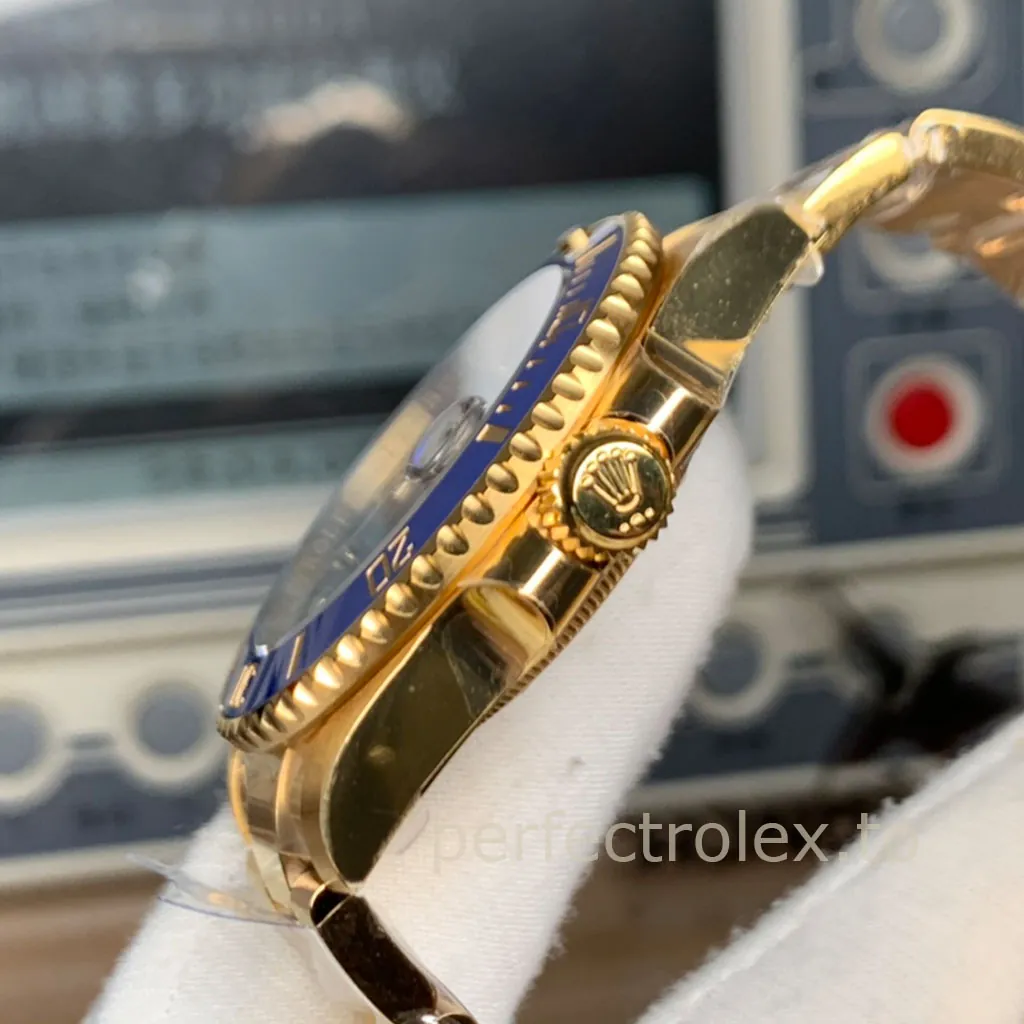 Rolex-Submariner-116618LB-Super-Clone-Watch-40mm-Blue-Sunburst-Dial-Blue-Ceramic-Bezel-Right-Side-View