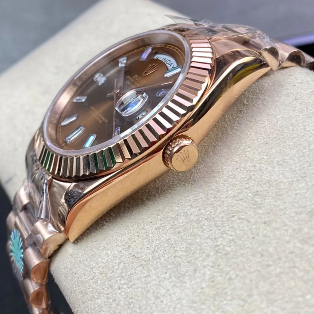 Rolex-Day-Date-228235-Best-Replica-40mm-Chocolate-Dial-Everose-Gold-Diamond-Luxury-President-Watch-Right-Side-View