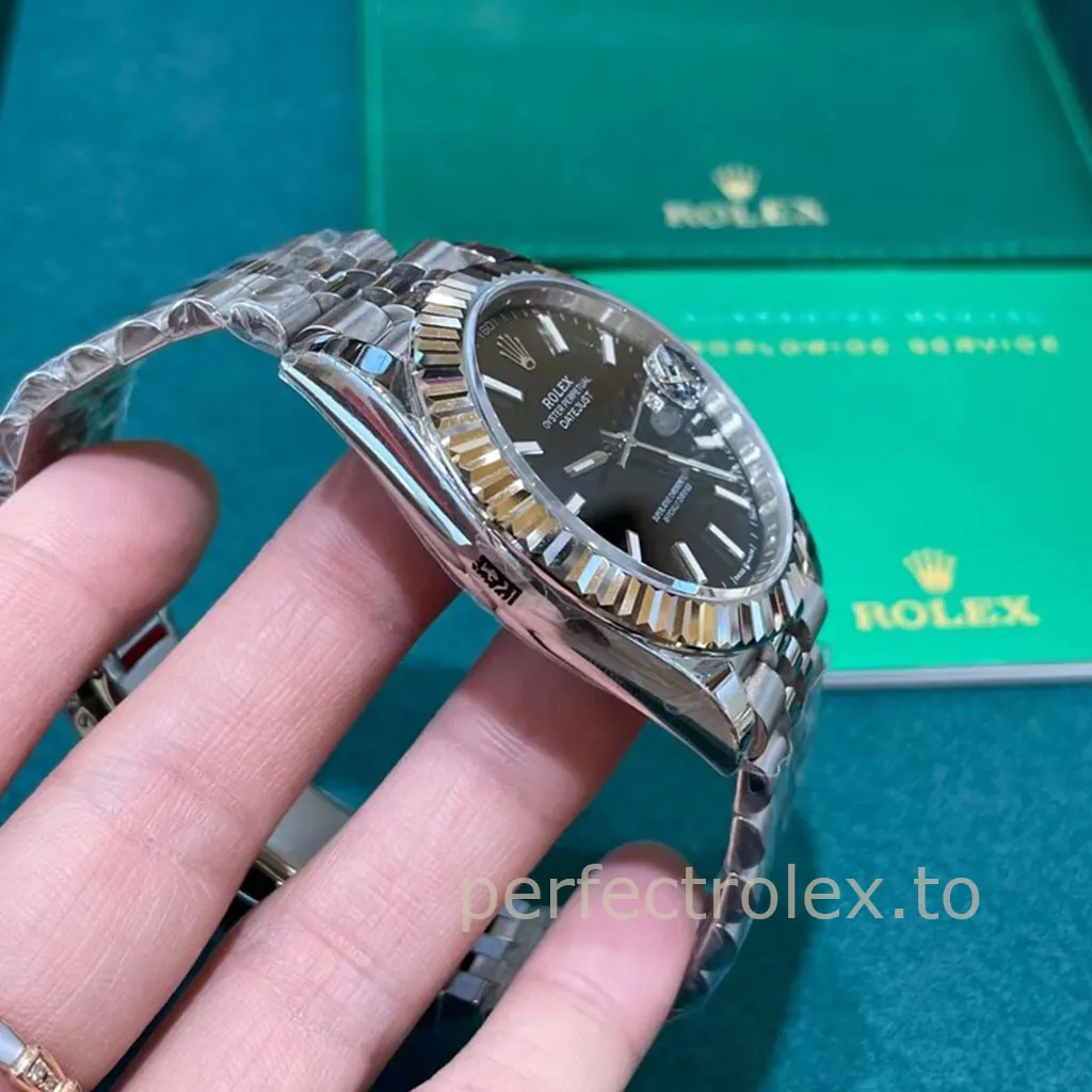 Rolex-Datejust-41-M126334-0018-Super-Clone-Watch-Black-Dial-Fluted-Bezel-Jubilee-Bracelet-Left-Side-View