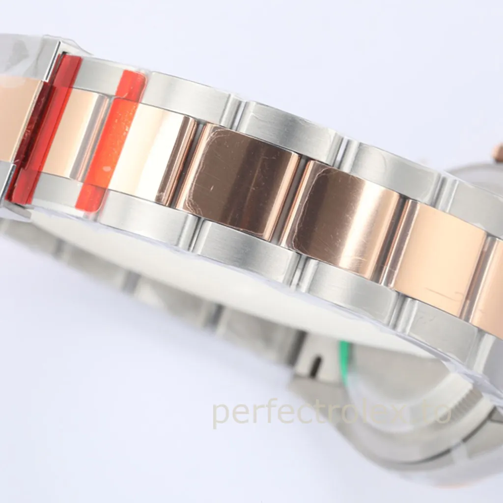 Rolex-Datejust-126231-0032-Silver-Palm-Dial-Rose-Super-Clone-Watch-Oyster-Bracelet-Strap-View-1