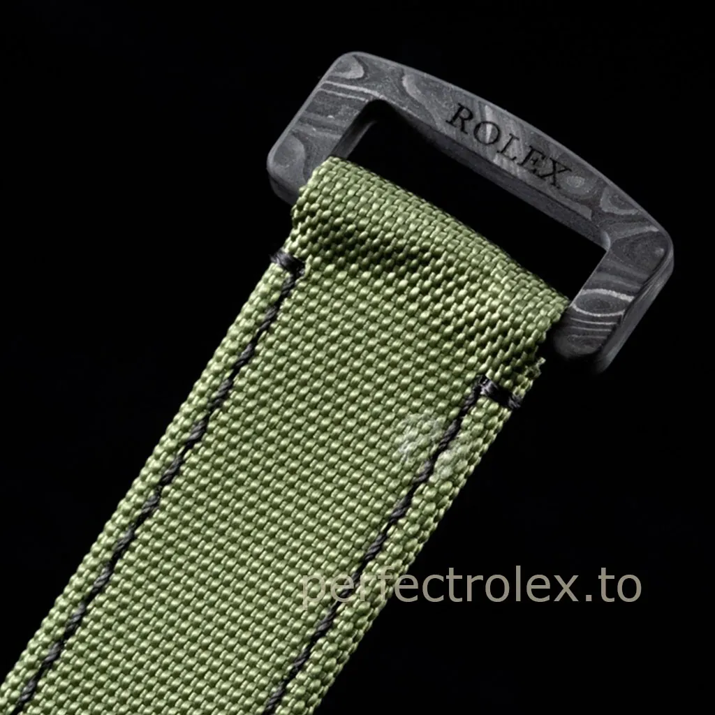 Rolex-GMT-Master-II-DIW-Carbon-Fiber-Green-Dial-Custom-Sports-Replica-Watch-Buckle-View-1