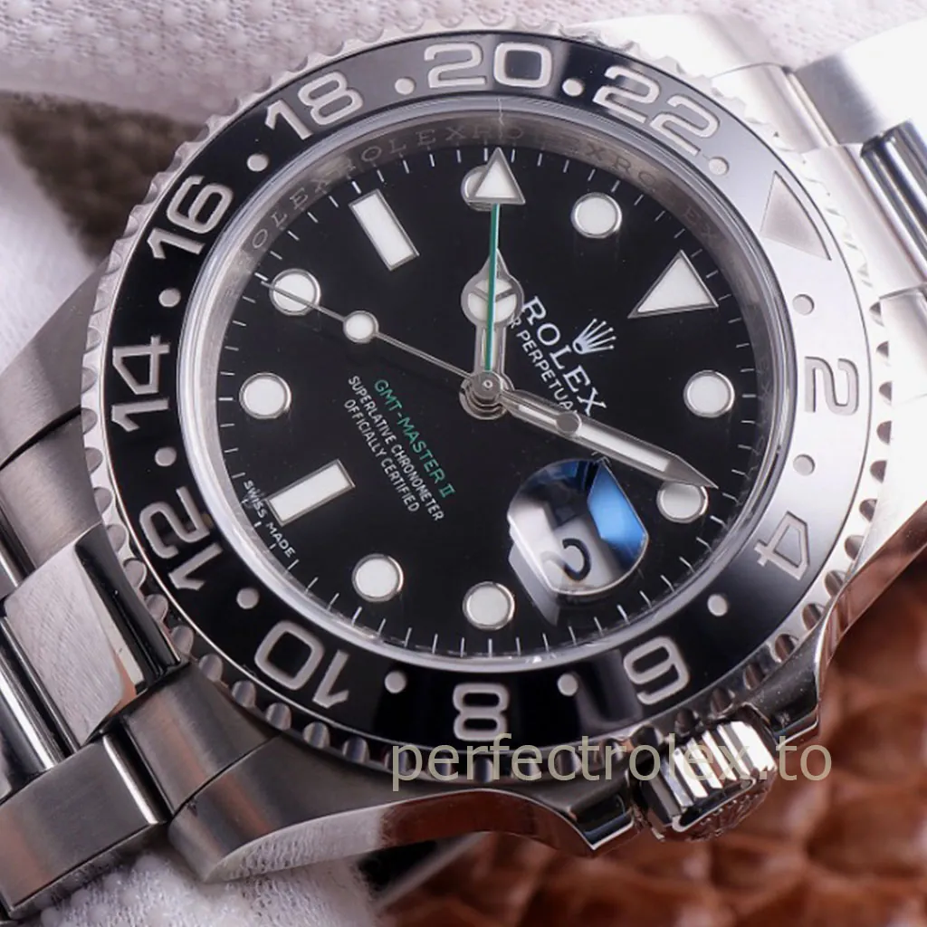 Rolex-GMT-Master-II-116710LN-Black-Ceramic-Bezel-40mm-Oyster-Bracelet-Super-Clone-Watch-Dial-Detail-2