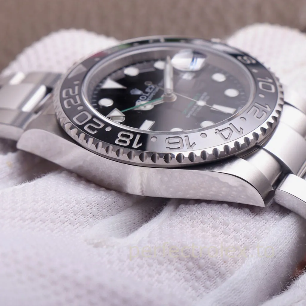 Rolex-GMT-Master-II-116710LN-Black-Ceramic-Bezel-40mm-Oyster-Bracelet-Super-Clone-Watch-Left-Side-View