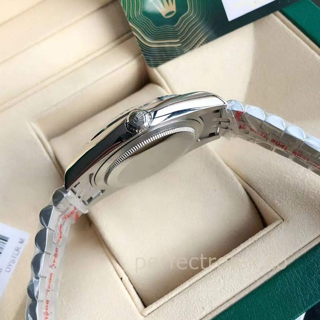 Rolex-Datejust-M126334-Slate-Grey-Wimbledon-Dial-41mm-Jubilee-Bracelet-Replica-Watch-Right-Side-View