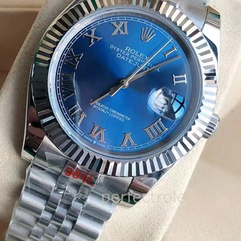 Rolex-M126334-Datejust-41mm-Roman-Numerals-Fluted-Bezel-Jubilee-Bracelet-Replica-Watch-Dial-Detail-2