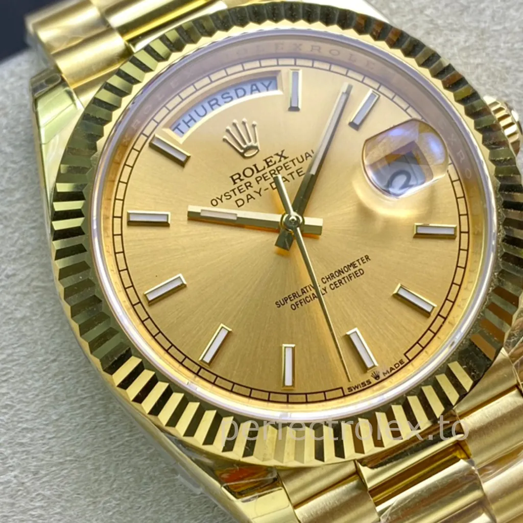 Rolex-Day-Date-M228238-0003-Gold-Dial-President-Bracelet-40mm-Luxury-Super-Clone-Watch-Dial-Detail-2