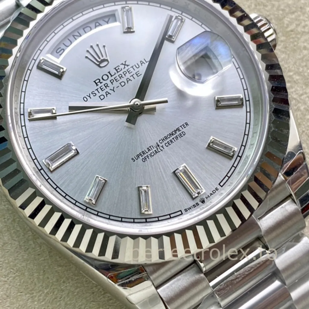Rolex-Day-Date-228239-0003-40mm-Silver-Diamond-Dial-President-Bracelet-Super-Clone-Watch-Dial-Detail-2