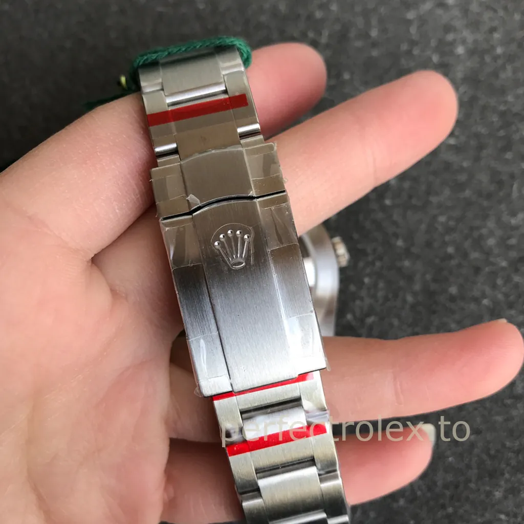Rolex-Oyster-Perpetual-M124300-0006-41mm-Super-Clone-Watch-with-Ice-Blue-Dial-3230-Movement-Buckle-View-1