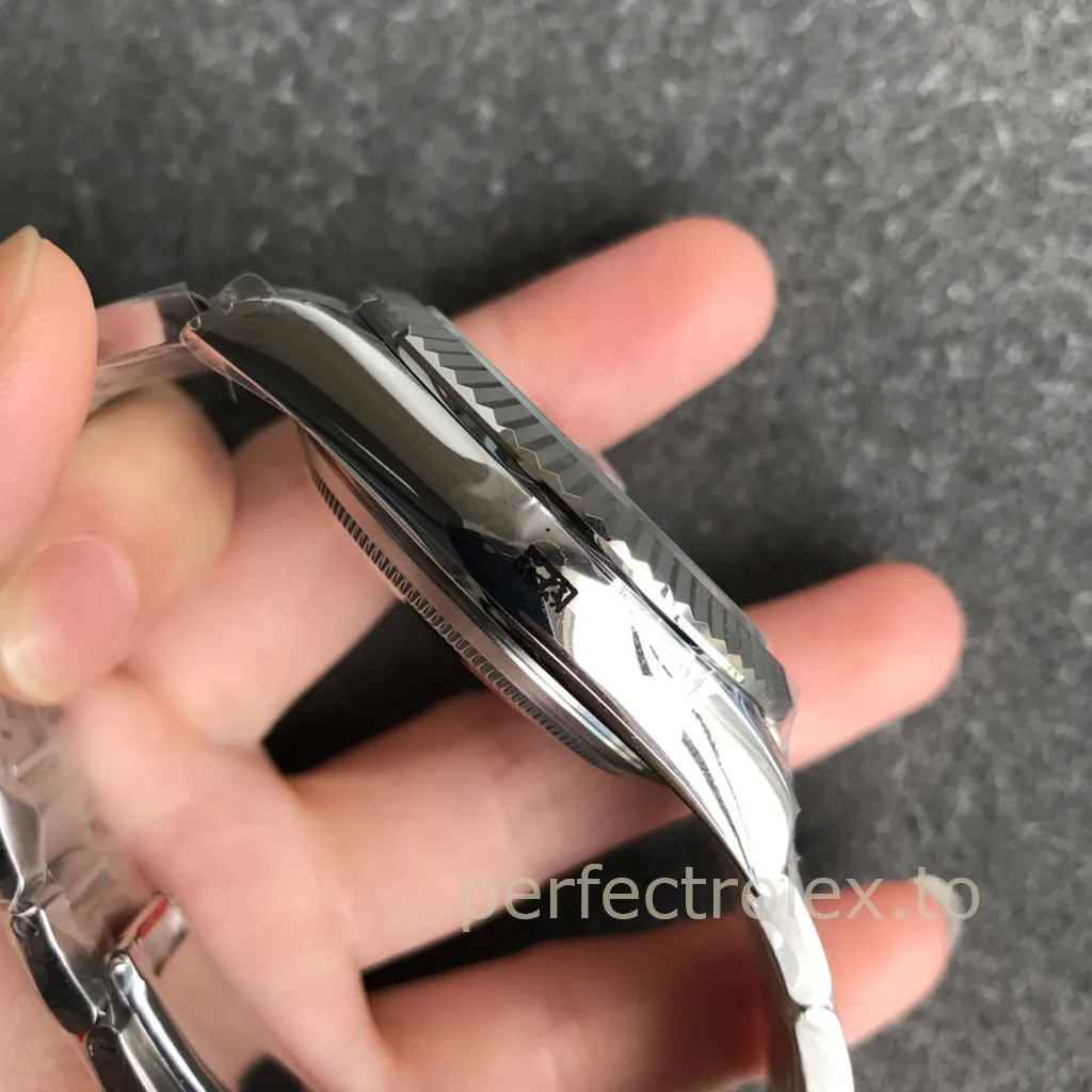 Rolex-Sky-Dweller-Black-Dial-326934-0005-42mm-904L-Steel-Super-Clone-Dual-Time-Travel-Watch-Left-Side-View