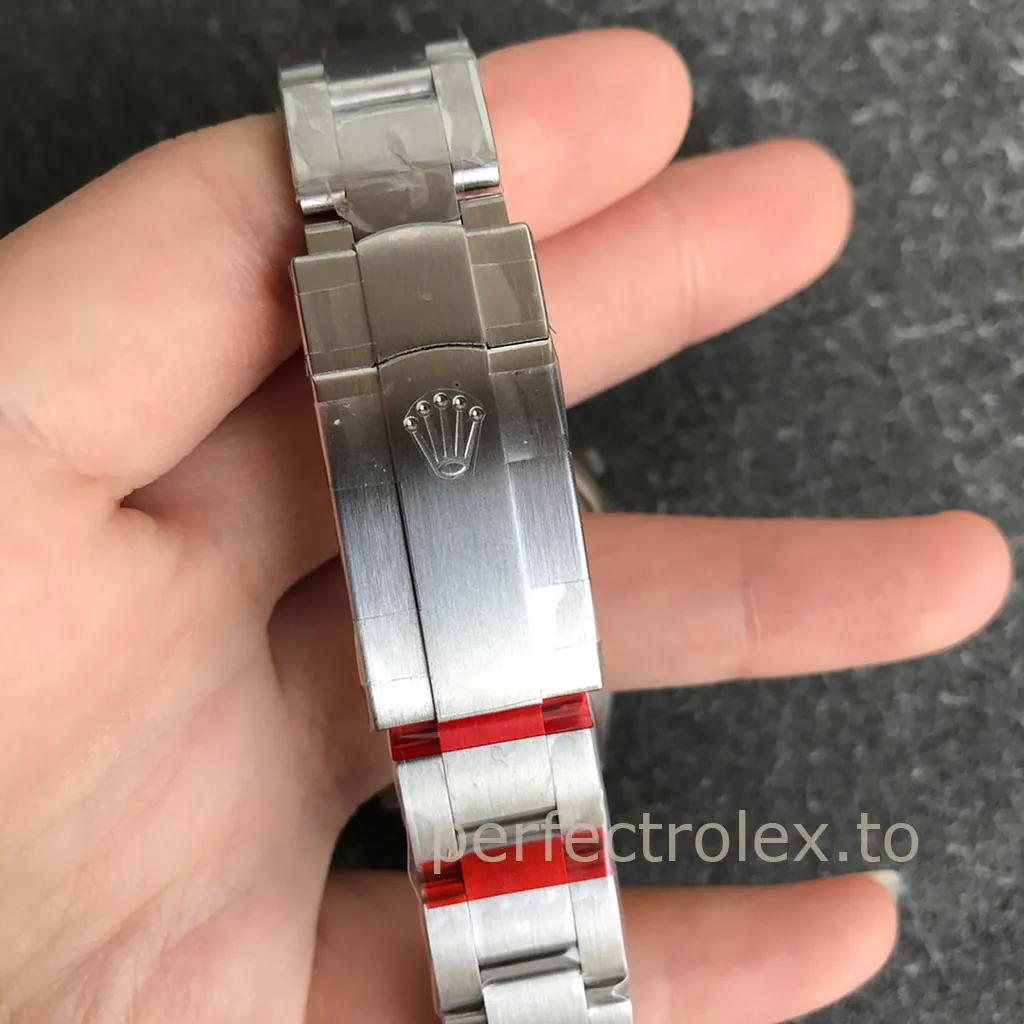 Rolex-Oyster-Perpetual-277200-0006-31mm-Green-Dial-904L-Steel-Oyster-Bracelet-Automatic-Replica-Watch-Buckle-View-1