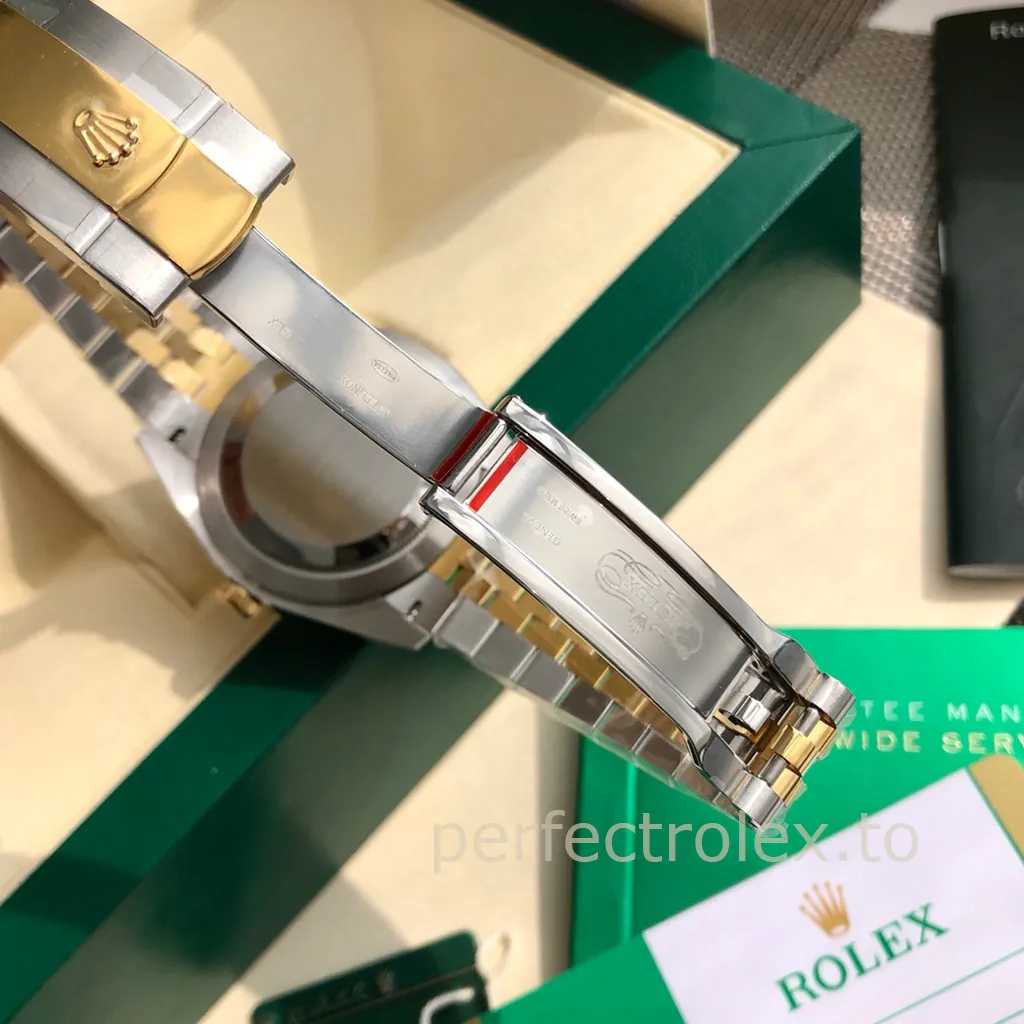 Rolex-Datejust-126333-0014-Black-Dial-41mm-Super-Clone-Watch-with-Fluted-Bezel-Buckle-Details-1