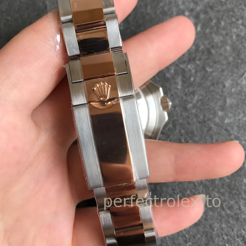 Rolex-Yacht-Master-116621-Chocolate-Dial-40mm-Super-Clone-Watch-Rose-Gold-Bezel-Buckle-View-1