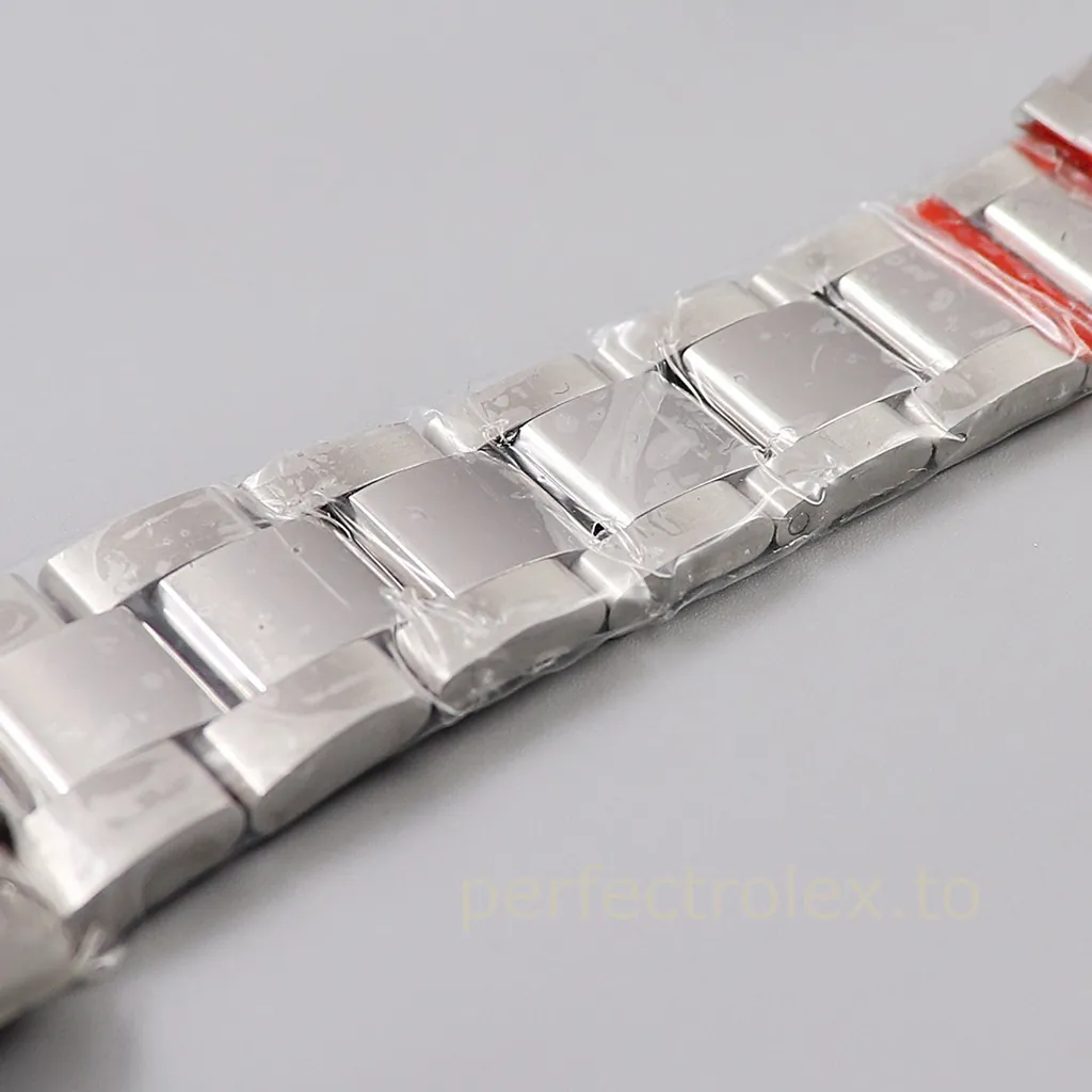 Rolex-Datejust-126284RBR-Diamond-Bezel-Super-Clone-Watch-36mm-Silver-Roman-Dial-Strap-View-1