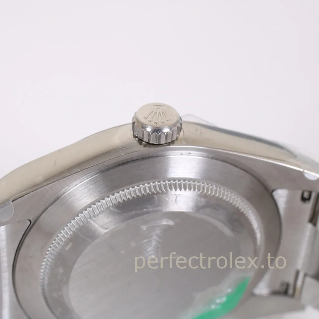Rolex-Oyster-Perpetual-Red-Grape-Dial-114300-0002-39mm-Stainless-Steel-Super-Clone-Watch-Right-Side-View