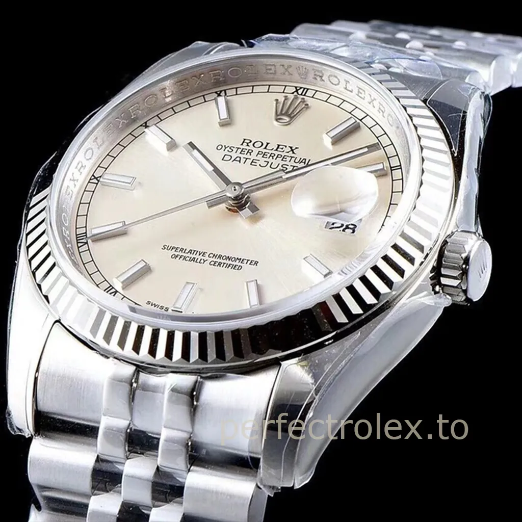 Rolex-Datejust-Silver-Sunray-Dial-116234-Super-Clone-Watch-36mm-Fluted-Bezel-Right-Side-View-2
