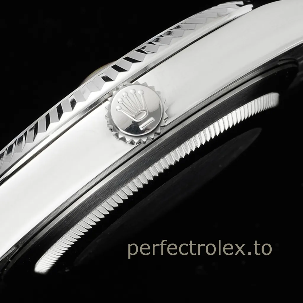 Rolex-Datejust-126334-0030-Mint-Green-Motif-Dial-41mm-Super-Clone-Watch-Jubilee-Bracelet-Right-Side-View