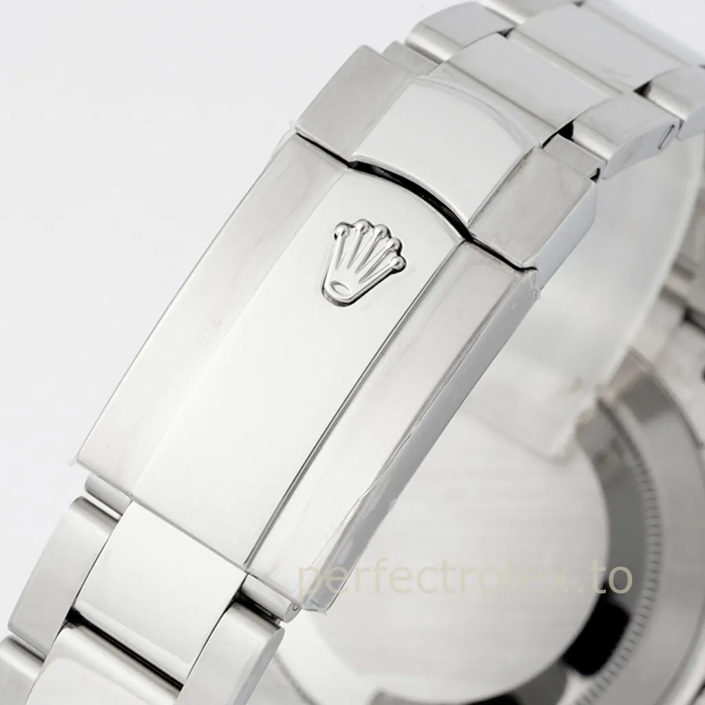 Rolex-Datejust-M126334-41mm-Silver-Dial-Luxury-Super-Clone-Watch-Sporty-Oyster-Bracelet-Buckle-View-1