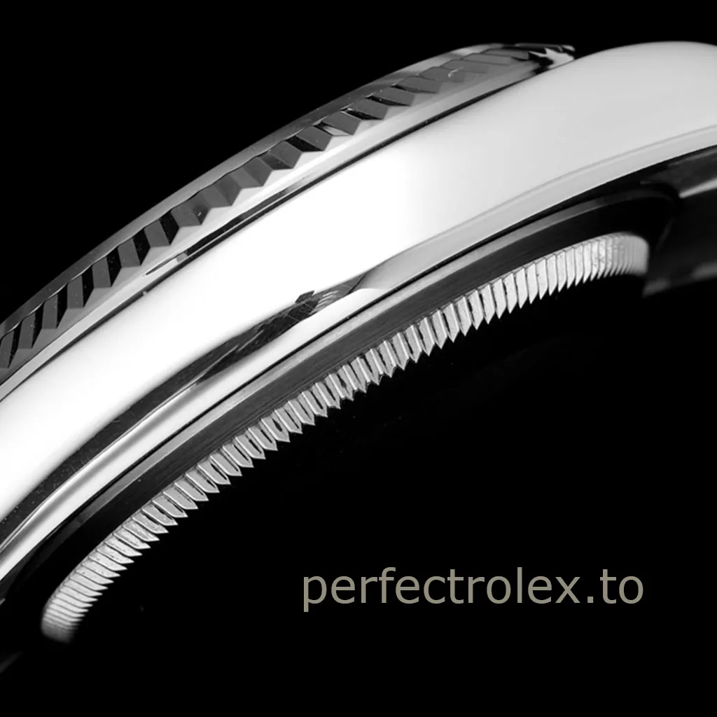 Rolex-Datejust-126234-0028-Luxury-Super-Clone-Watch-36mm-Black-Dial-Oyster-Bracelet-904L-Left-Side-View