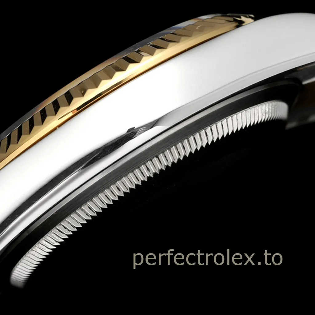 Rolex-Datejust-126233-0034-Super-Clone-Watch-36mm-Champagne-Rolex-Pattern-Diamond-Dial-Oyster-Bracelet-Left-Side-View
