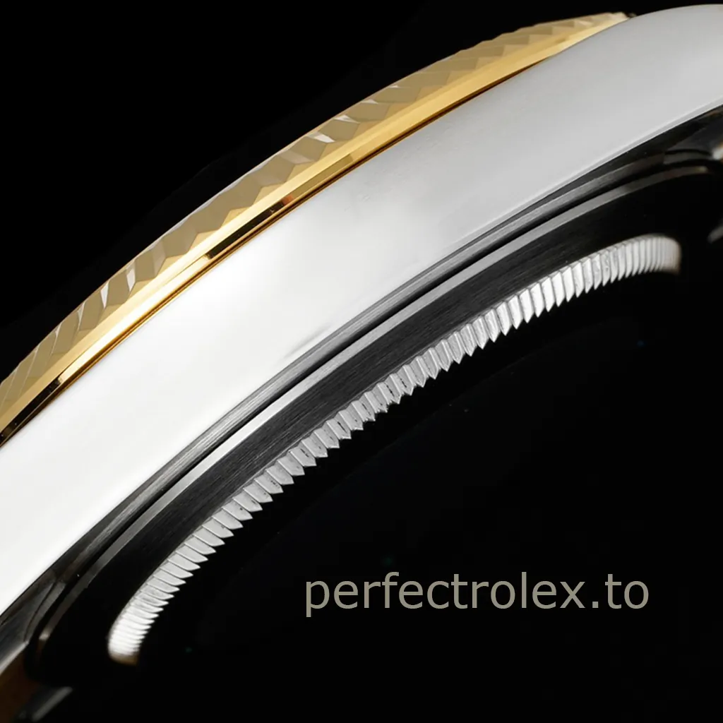 Rolex-Datejust-M126333-0009-Gold-Dial-904L-Stainless-Steel-Super-Clone-Watch-41mm-Left-Side-View