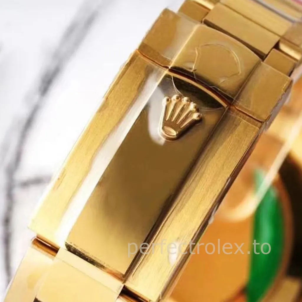 Rolex-Sky-Dweller-326938-42mm-Champagne-Gold-Dial-with-9001-Movement-Super-Clone-Watch-Buckle-View-1