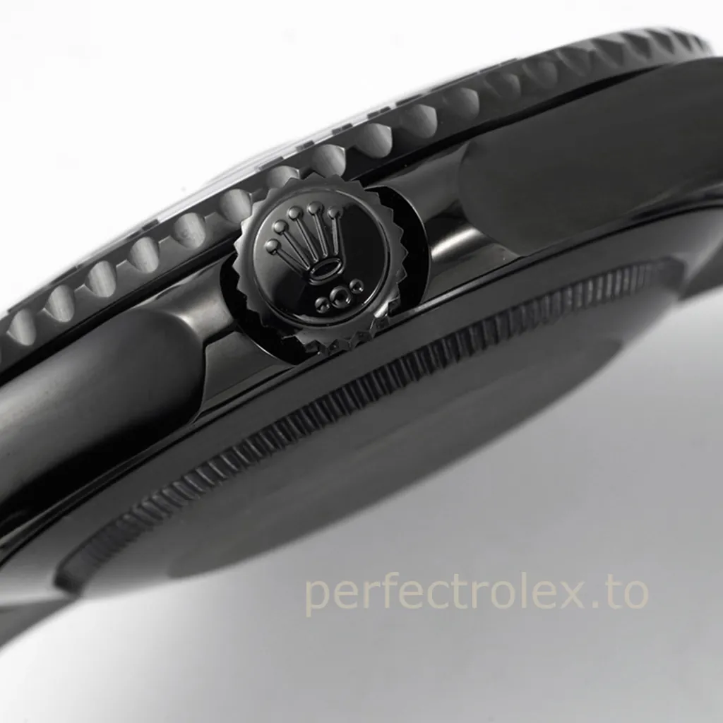 Rolex-Yacht-Master-116622-40mm-Black-Finished-904L-Steel-Super-Clone-Watch-with-3135-Movement-Right-Side-View