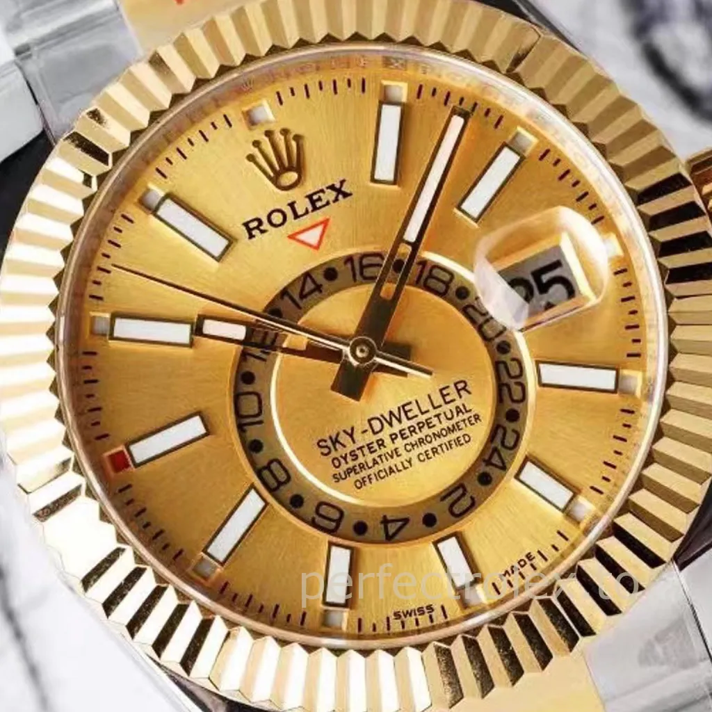 Rolex-Sky-Dweller-42mm-Ref-326933-0001-Champagne-Dial-with-9001-Movement-Super-Clone-Watch-Dial-Detail-1