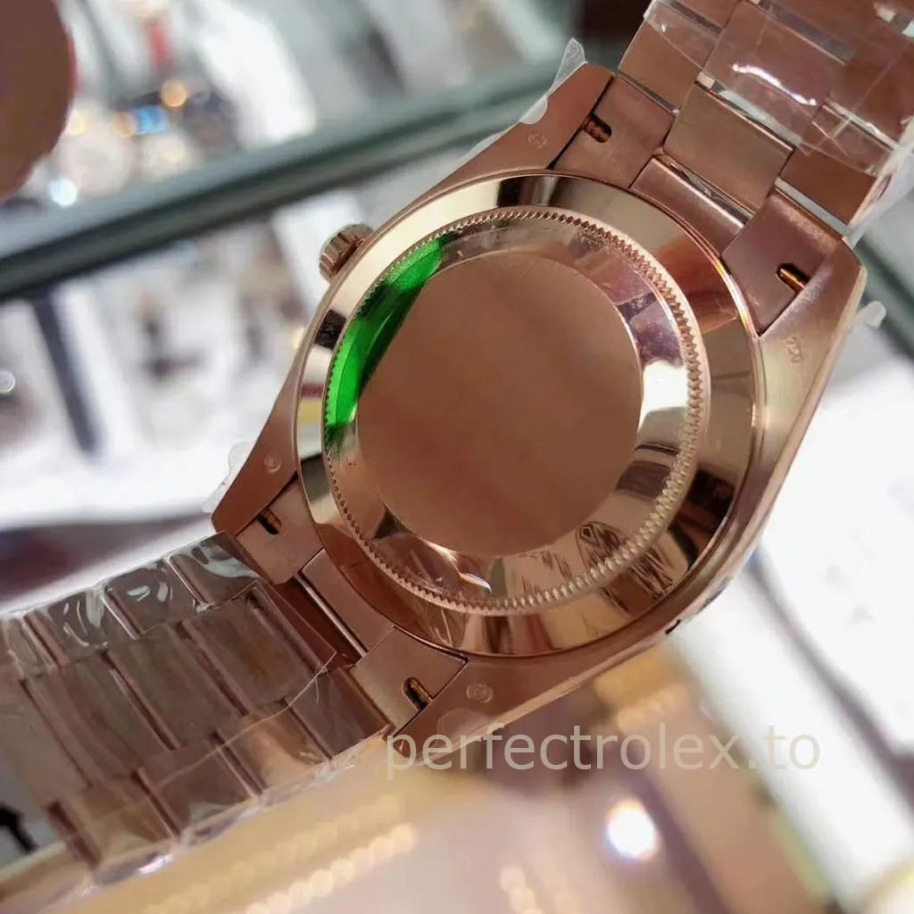 Rolex-Day-Date-128235-0029-36mm-Rose-Gold-904L-Steel-Mother-of-Pearl-Dial-3255-Movement-Replica-Watch-Back-View