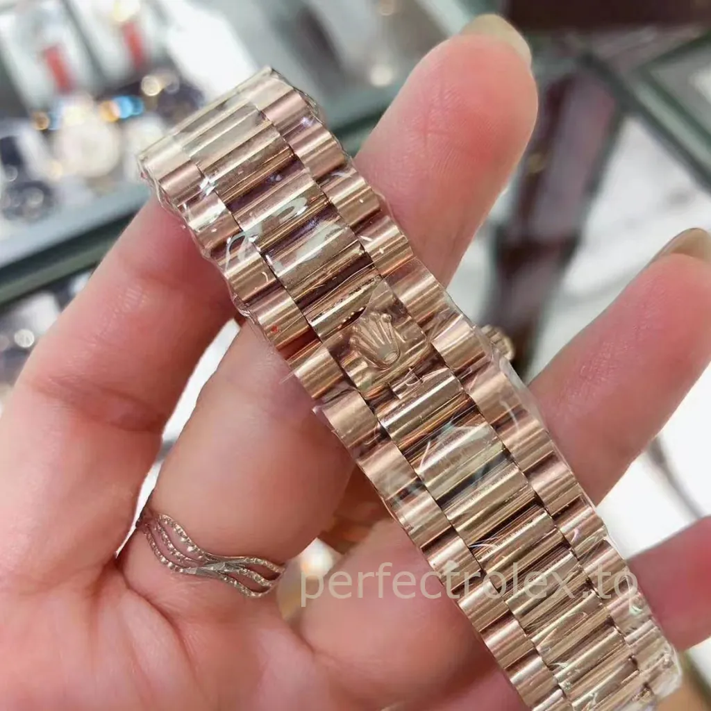 Rolex-Day-Date-128235-0029-36mm-Rose-Gold-904L-Steel-Mother-of-Pearl-Dial-3255-Movement-Replica-Watch-Strap-View-1