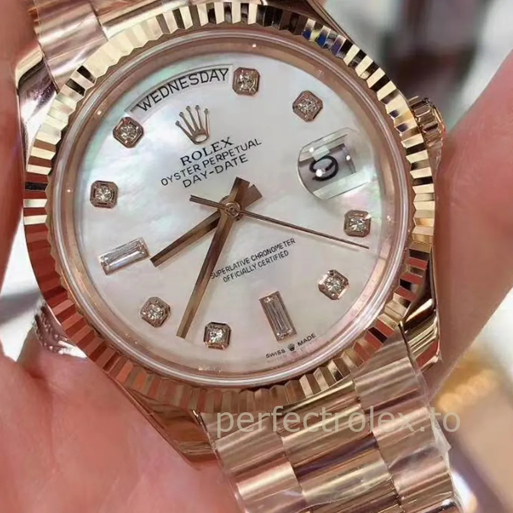 Rolex-Day-Date-128235-0029-36mm-Rose-Gold-904L-Steel-Mother-of-Pearl-Dial-3255-Movement-Replica-Watch-Dial-Detail-1