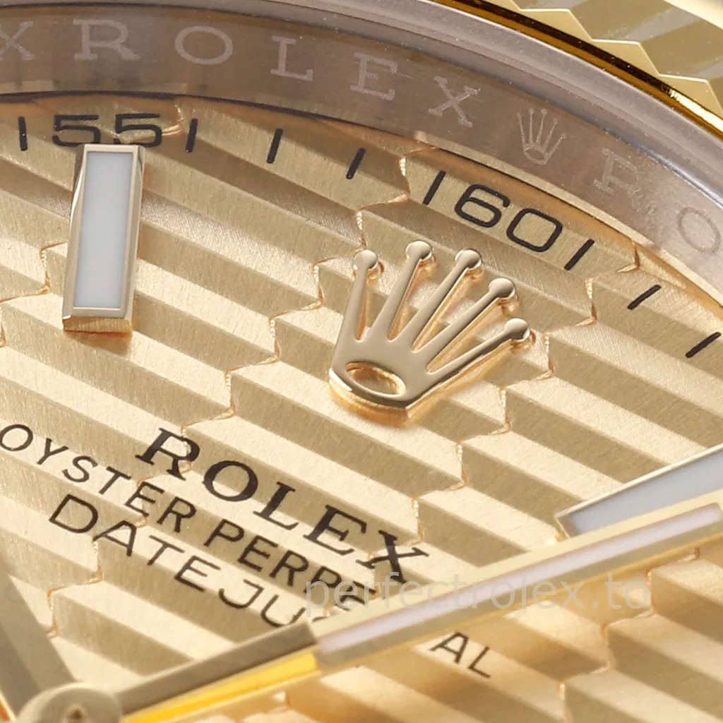 Rolex-Datejust-126333-0022-41mm-904L-Steel-Replica-Watch-Champagne-Textured-Dial-3235-Movement-Dial-Detail-3