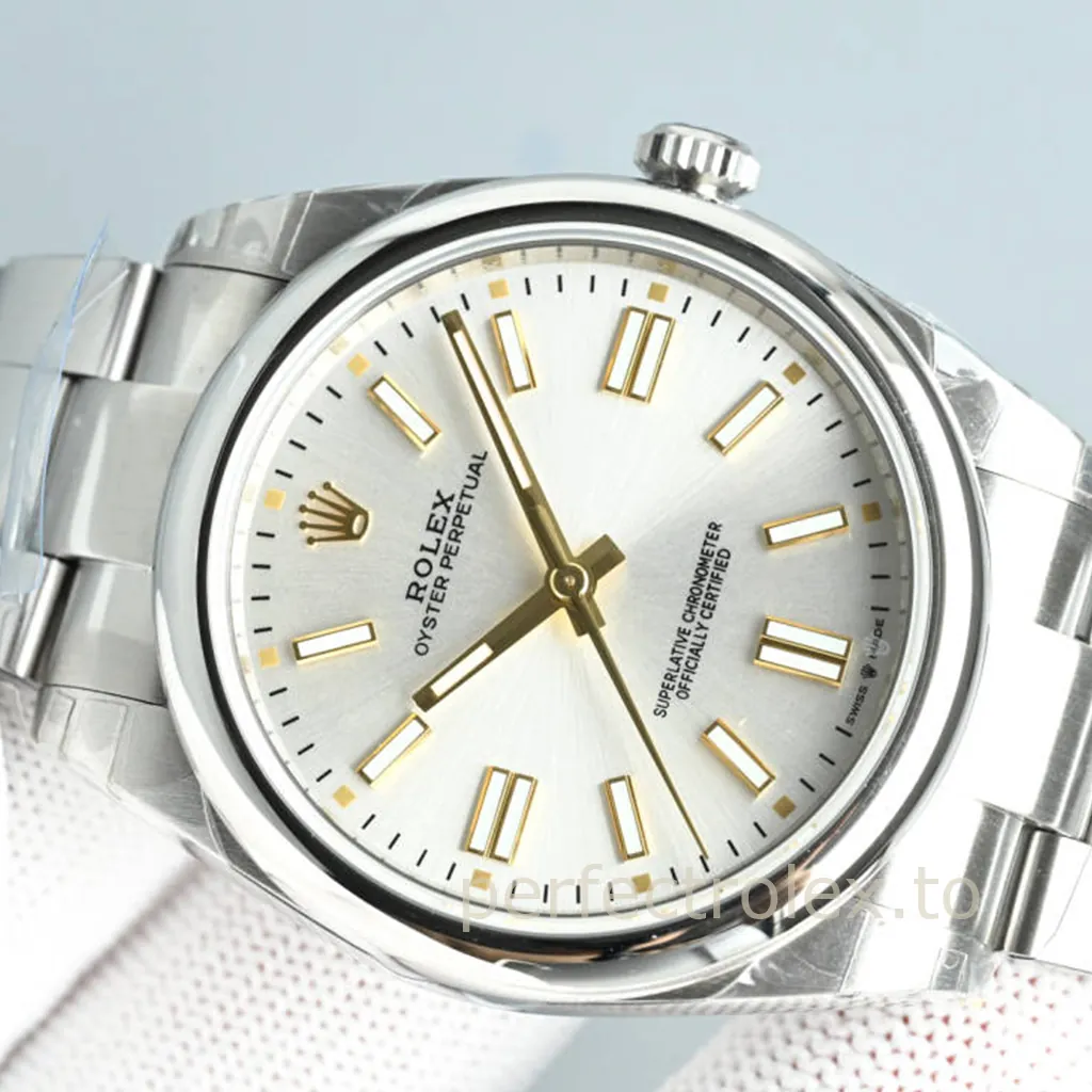 Rolex-Oyster-Perpetual-134300-0001-41mm-Silver-Sunburst-Dial-3230-Automatic-Super-Clone-Watch-Dial-Detail-1