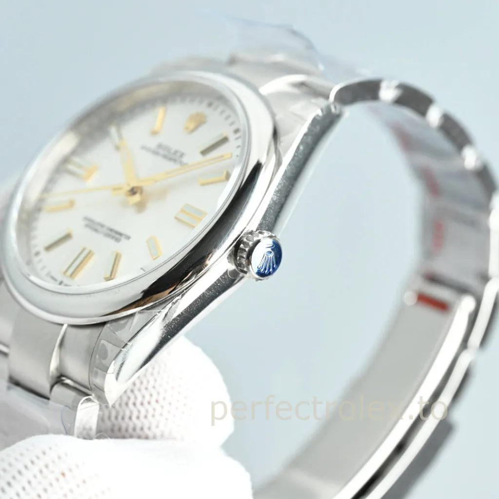 Rolex-Oyster-Perpetual-134300-0001-41mm-Silver-Sunburst-Dial-3230-Automatic-Super-Clone-Watch-Right-Side-View