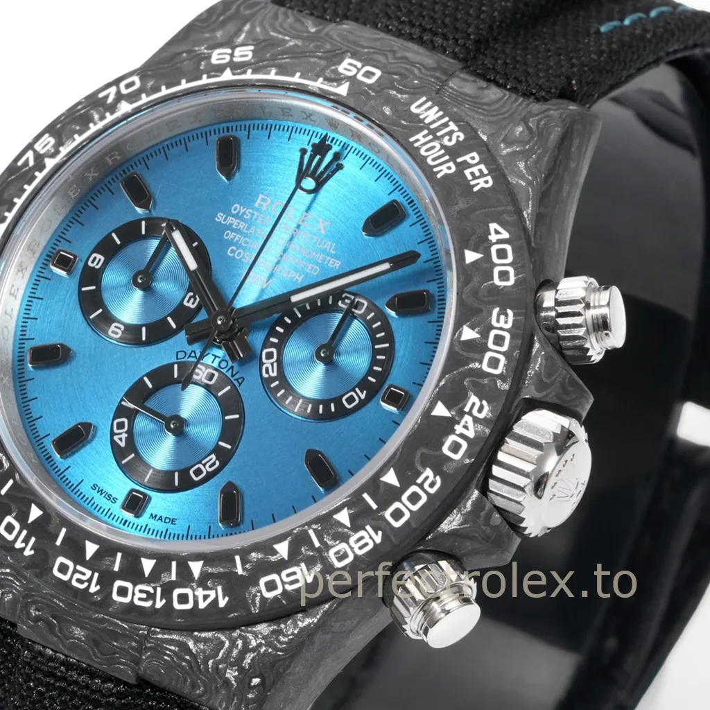 Rolex-Daytona-Carbon-Fiber-Custom-Chronograph-40mm-with-4130-Movement-Replica-Watch-Dial-Detail-2