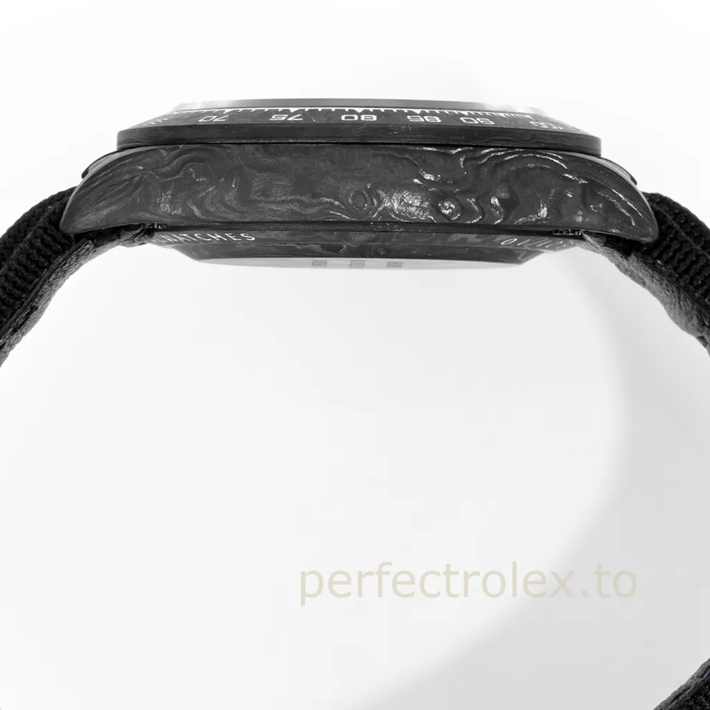 Rolex-Daytona-Gradient-Dial-40mm-Carbon-Fiber-Custom-Watch-with-4130-Movement-Replica-Watch-Left-Side-View