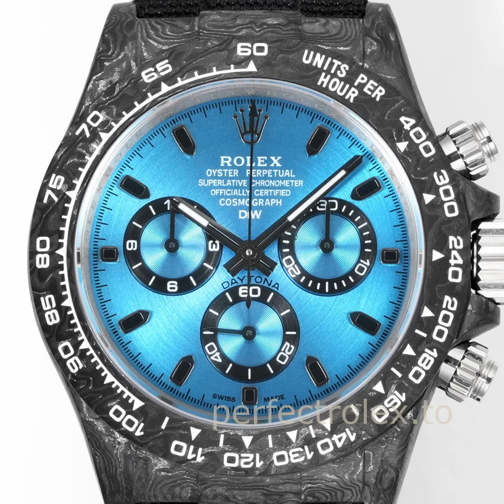 Rolex-Daytona-Carbon-Fiber-Custom-Chronograph-40mm-with-4130-Movement-Replica-Watch-Dial-Detail-1