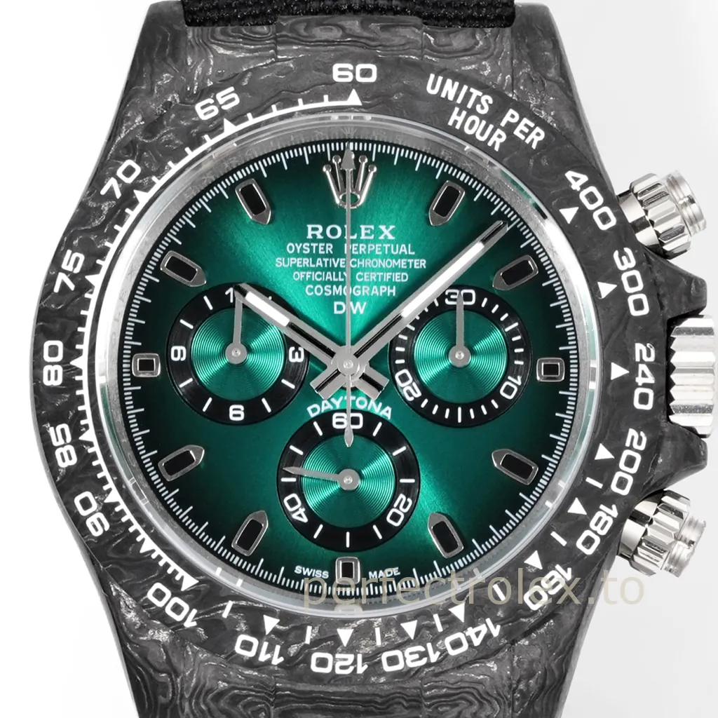 Rolex-Daytona-Gradient-Dial-40mm-Carbon-Fiber-Custom-Watch-with-4130-Movement-Replica-Watch-Dial-Detail-1