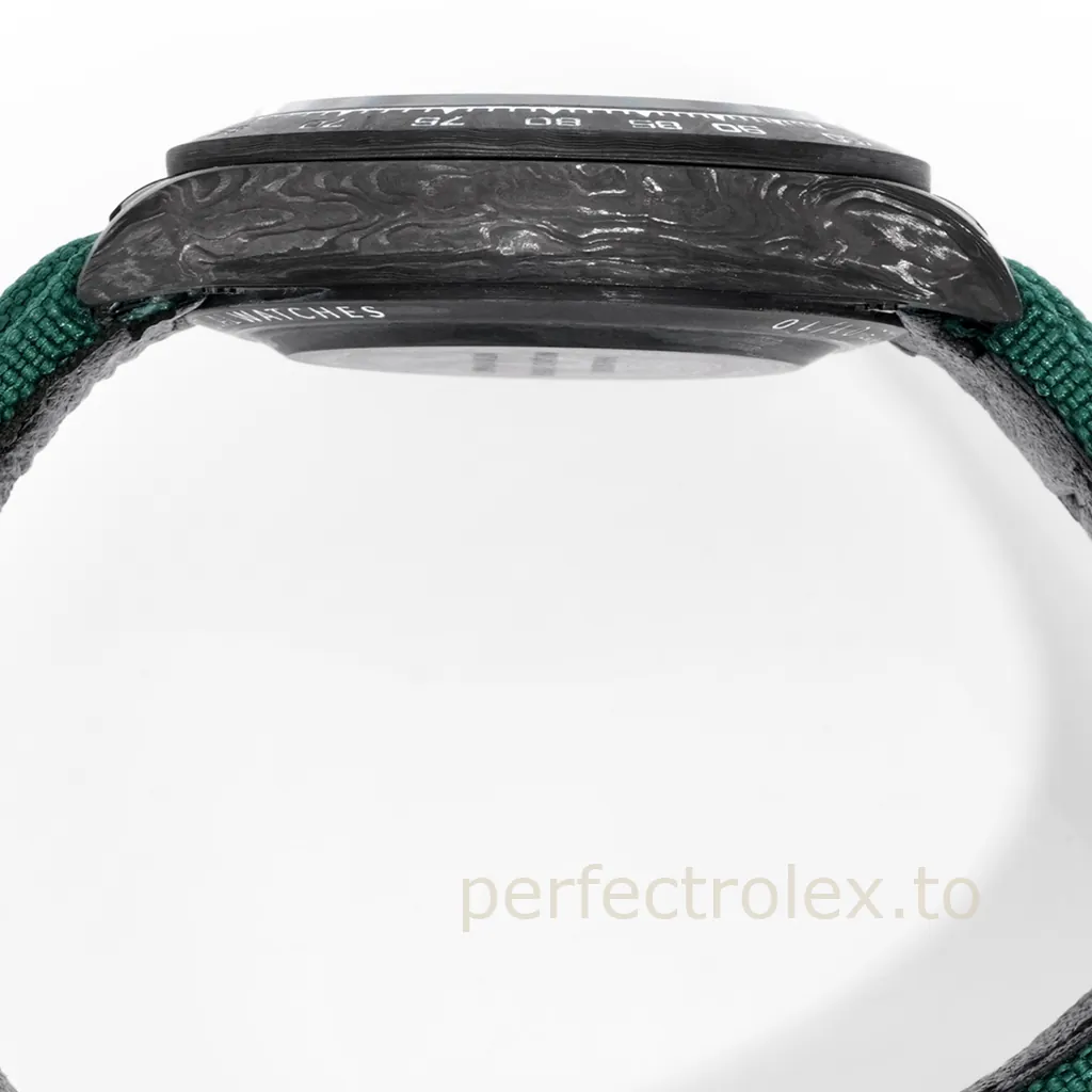 Rolex-Daytona-40mm-Carbon-Fiber-Custom-Chronograph-with-4130-Movement-Replica-Watch-Left-Side-View