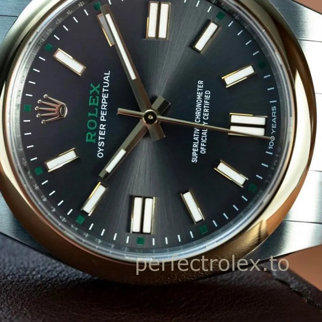 Rolex-Oyster-Perpetual-M134303-0001-41mm-904L-Steel-Grey-Dial-3230-Movement-Replica-Watch-Dial-Detail-2