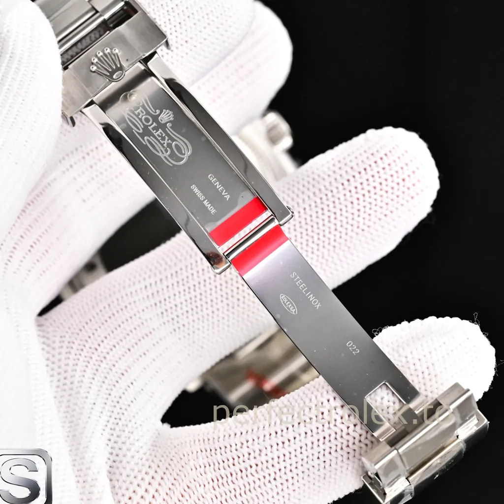 Rolex-Deepsea-M136660-0006-44mm-904L-Steel-3235-Movement-Blaken-Replica-Dive-Watch-Buckle-Details-1