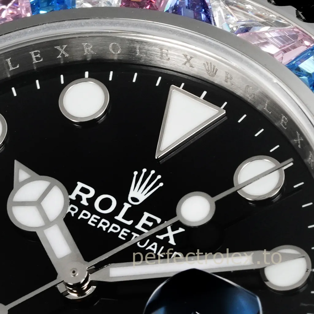 Rolex-Yacht-Master-126679SABR-0001-40mm-904L-Stainless-Steel-Color-Gem-Set-Replica-Watch-Dial-Detail-3