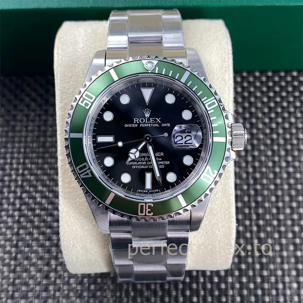Rolex-Submariner-16610LV-Replica-Watch-40mm-with-904L-Steel-and-3135-Automatic-Movement-Front-View-1